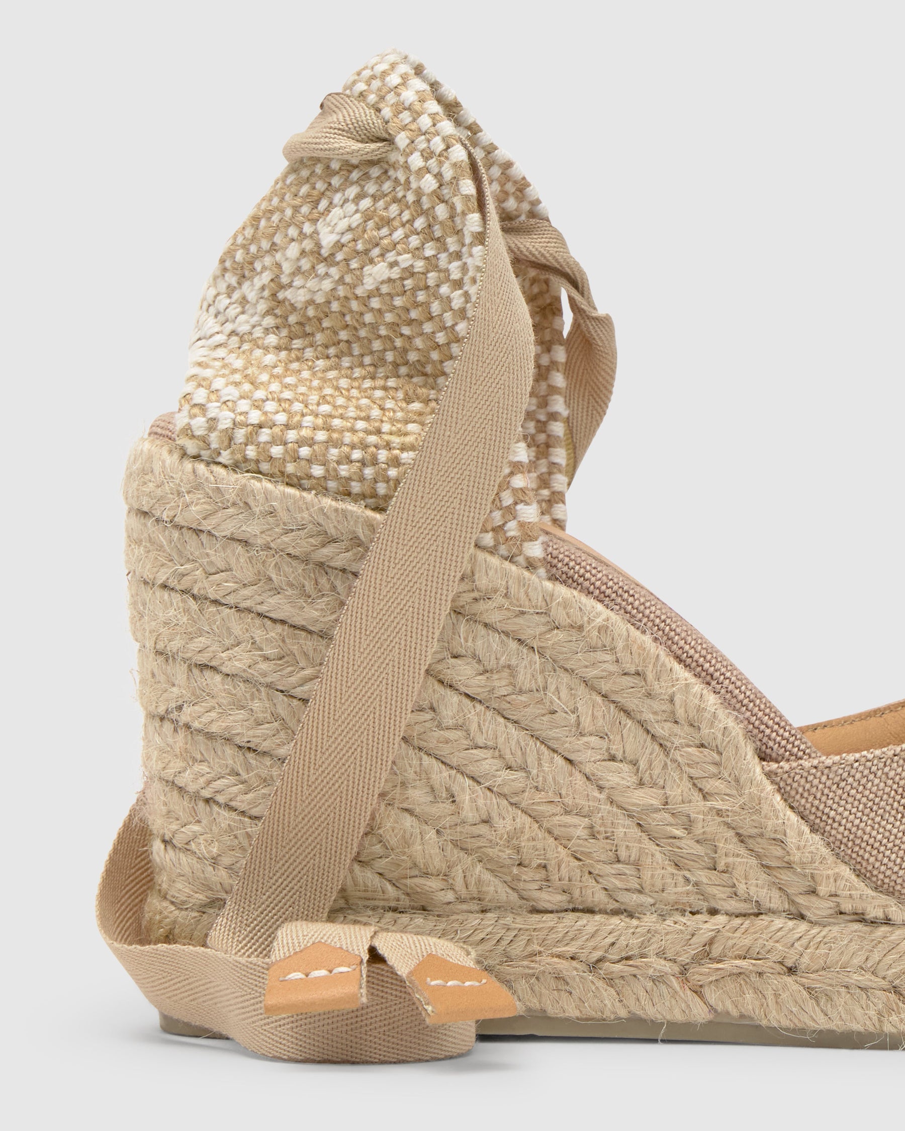 Carina | Alpargata de cuña con cordones