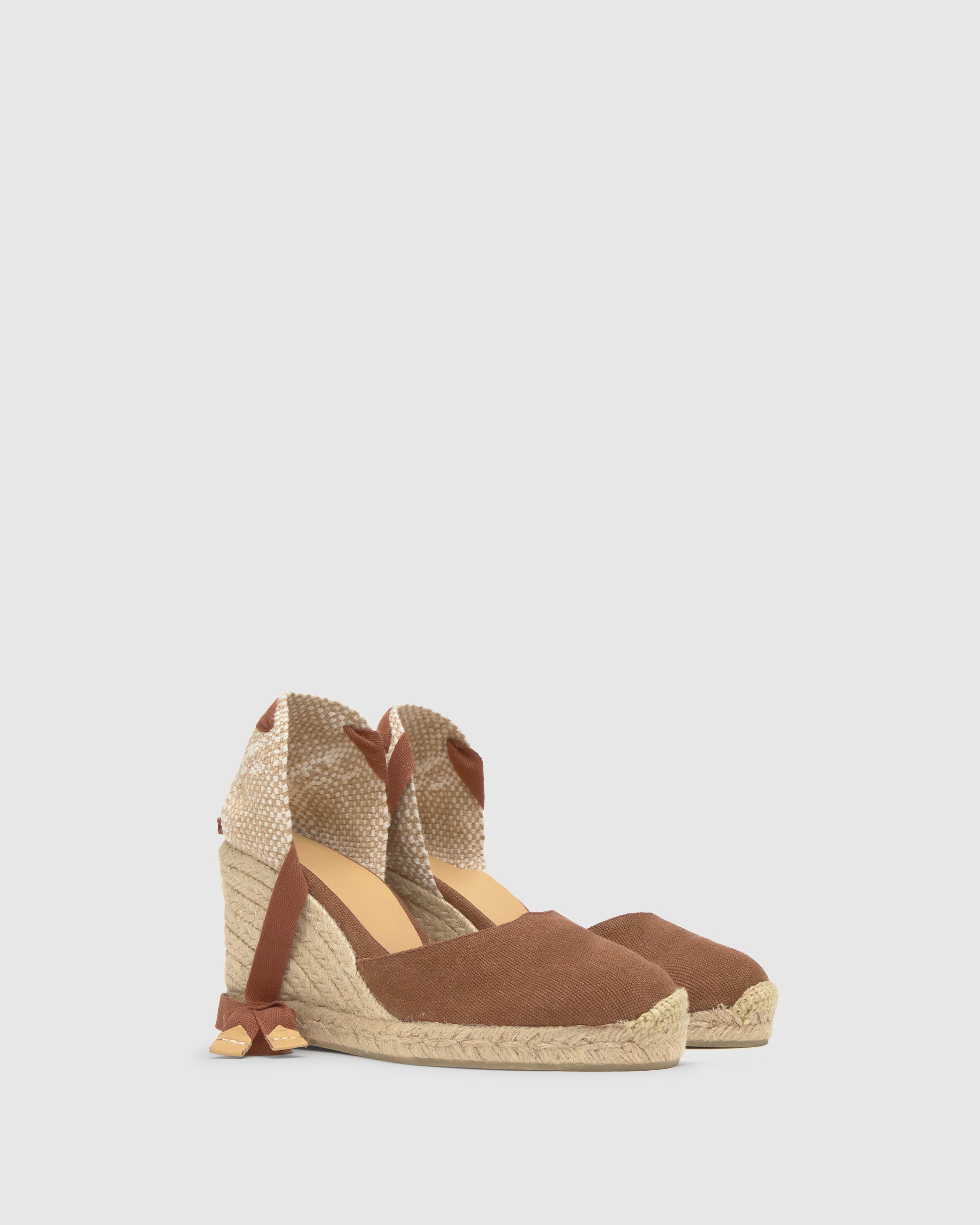 Carina | Alpargata de cuña con cordones
